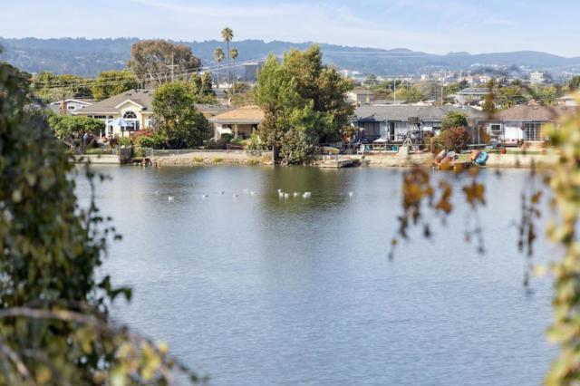 1016 Shoreline Drive, San Mateo CA: https://media.crmls.org/mediaz/ea2d457d-79b7-41ef-99f9-aaa9345b9782.jpg