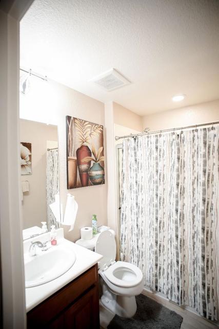 2628 Acapulco Way, Modesto CA: https://media.crmls.org/mediaz/ea2d8353-93da-4c20-b120-a8a8e341b9e8.jpg