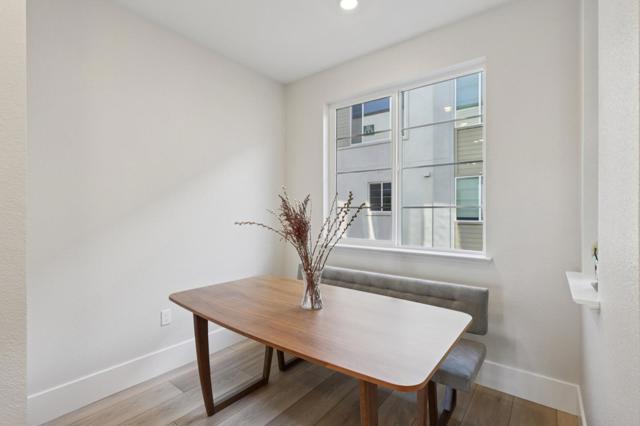 473 Sentinel Drive, Alameda CA: https://media.crmls.org/mediaz/ea2d8f35-2481-443c-bd08-4585a73f5570.jpg