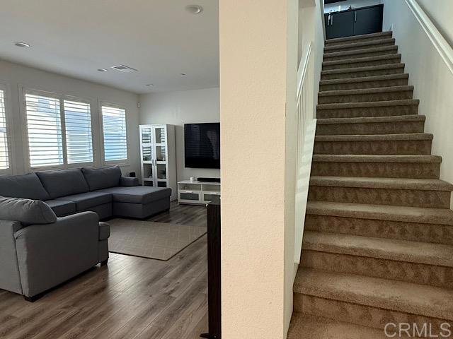 Detail Gallery Image 11 of 29 For 1787 Santa Ivy Ave, Chula Vista,  CA 91913 - 4 Beds | 3 Baths