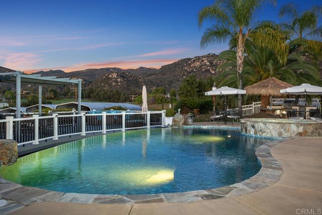 913 North Avenue, Escondido CA: https://media.crmls.org/mediaz/ea2e085b-b0a6-4eff-b381-38a06b409f0d.jpg
