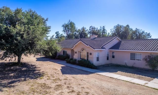 Detail Gallery Image 1 of 41 For 31340 Justin Pl, Valley Center,  CA 92082 - 4 Beds | 2 Baths