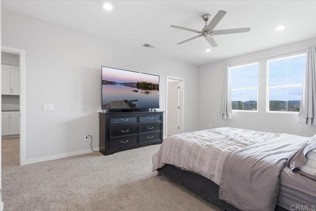 Detail Gallery Image 16 of 41 For 1166 Evelyn Drive, El Cajon,  CA 92021 - 3 Beds | 2/1 Baths