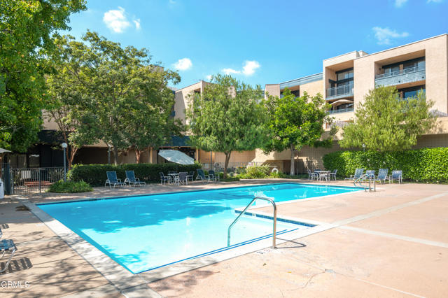 Detail Gallery Image 30 of 44 For 4499 via Marisol 113a,  Los Angeles,  CA 90042 - 2 Beds | 2 Baths