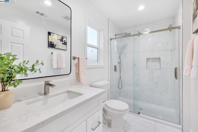 Image 32 of 45 For 2834 White Acres Dr