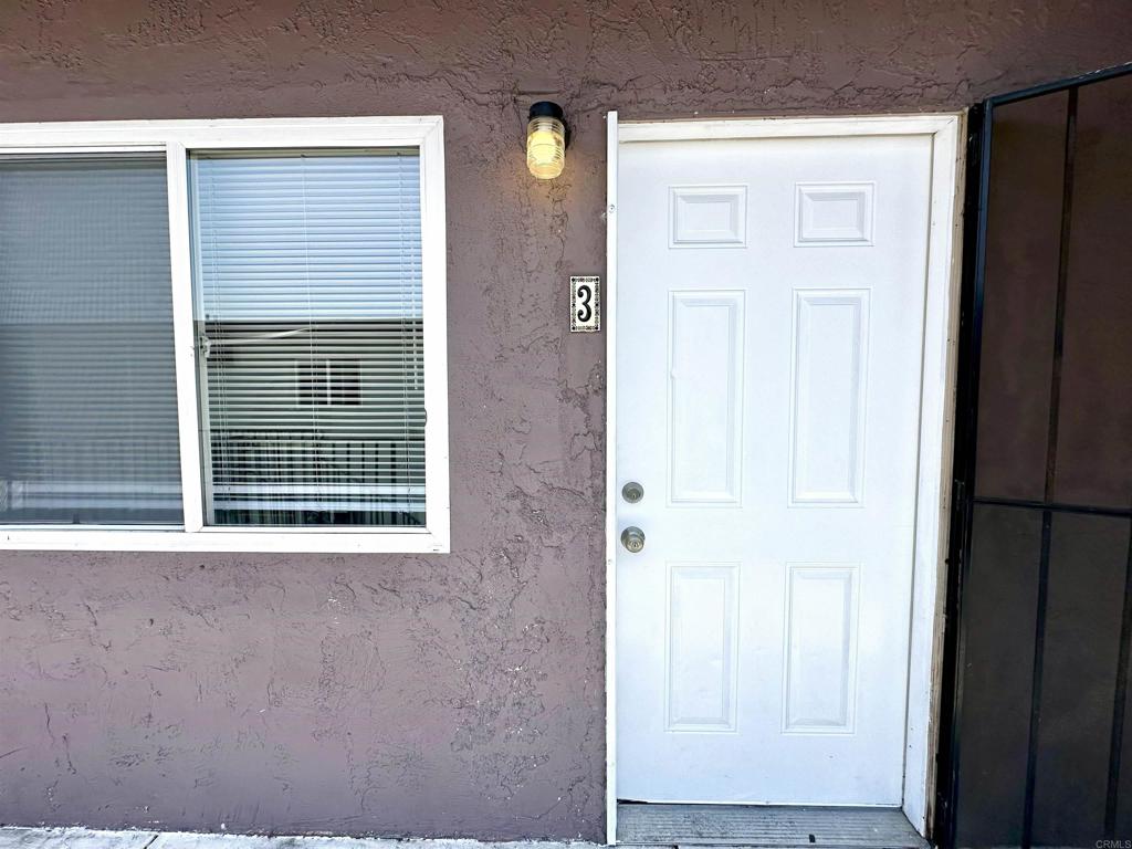 5377 Imperial Avenue #3