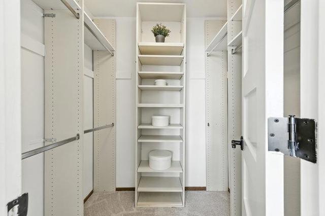 1051 Beach Park Boulevard, Foster City CA: https://media.crmls.org/mediaz/ea2eca4f-671b-4f8c-81e1-9ed7529c2fdf.jpg