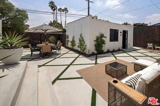 1663 S Ogden Drive, Los Angeles CA: https://media.crmls.org/mediaz/ea305578-dc1e-405b-85c2-99902a3d5d4f.jpg