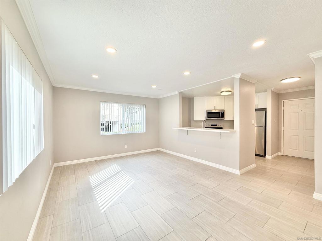7405 Charmant Dr - photo 6