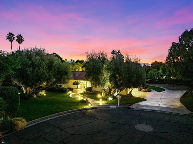 73484 Goldflower Street, Palm Desert CA: https://media.crmls.org/mediaz/ea3123c0-9b3b-428a-b060-db4e5527ed83.jpg