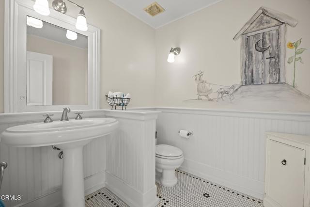 Detail Gallery Image 27 of 62 For 4177 Ocean Dr, Oxnard,  CA 93035 - 3 Beds | 3/1 Baths