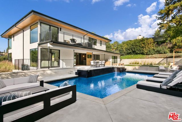 Photo of 11428 Dona Lola Drive, Studio City, CA 91604