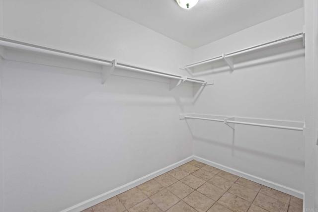 Detail Gallery Image 13 of 30 For 337 N Melrose Dr #E,  Vista,  CA 92083 - 2 Beds | 2 Baths