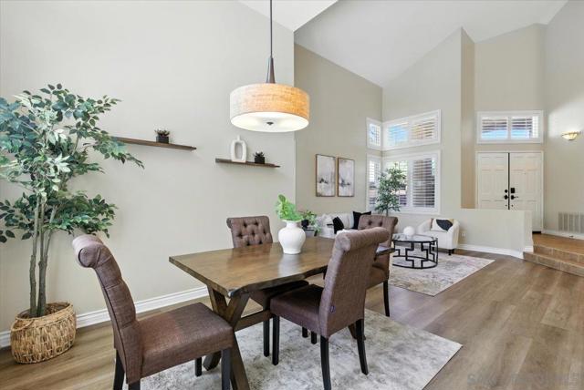12224 Mulholland Ct, San Diego CA: https://media.crmls.org/mediaz/ea33f966-f03f-4dfc-ab06-e5a6099b9223.jpg