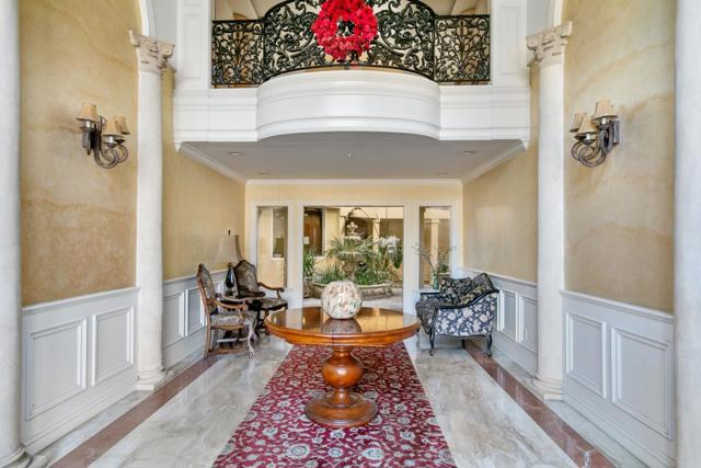 1499 Oak Grove Avenue, Burlingame CA: https://media.crmls.org/mediaz/ea34398d-edcc-41ab-9d32-a57228fb67d0.jpg