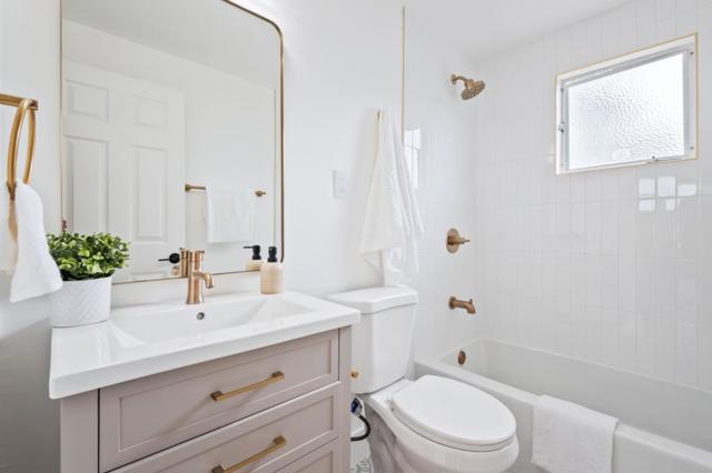 1966 Boca Raton Street, Hayward CA: https://media.crmls.org/mediaz/ea344981-6801-4638-9724-356e0b608371.jpg