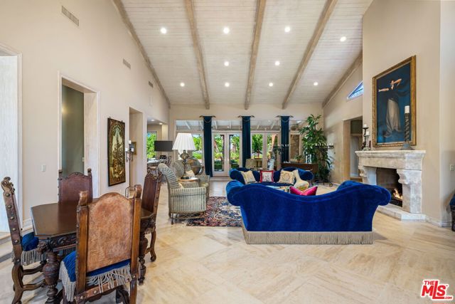 71150 N Thunderbird Terrace, Rancho Mirage CA: https://media.crmls.org/mediaz/ea34d0d2-0537-4a2c-b0f0-fc9e4aaef2b9.jpg