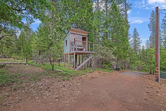 1753 Lightning Lane, Arnold CA: https://media.crmls.org/mediaz/ea356508-ea12-4553-8916-077393e9d240.jpg