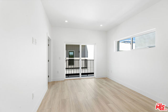 10957 Calvert, North Hollywood CA: https://media.crmls.org/mediaz/ea357c84-f24a-47b2-bba7-f64a9567244e.jpg