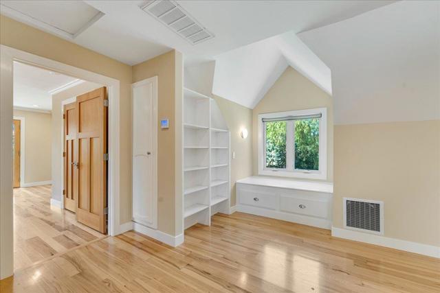 21400 Tierra Grande Court, San Jose CA: https://media.crmls.org/mediaz/ea358b8e-f9c8-4da6-aac4-827516991021.jpg