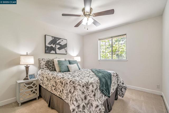 7464 Oxford Cir, Dublin CA: https://media.crmls.org/mediaz/ea35c86f-3edb-4e2c-8e15-0ad550450a6c.jpg