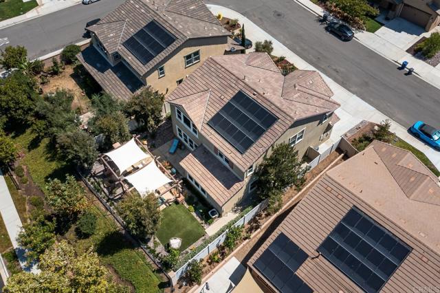 35788 Bay Morgan Lane, Fallbrook CA: https://media.crmls.org/mediaz/ea366105-0e8d-485b-a37a-b9f29c968e5a.jpg