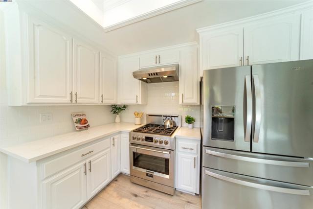 709 Covina Way, Fremont CA: https://media.crmls.org/mediaz/ea368ac1-8391-4ac3-b813-91151cfa2be7.jpg