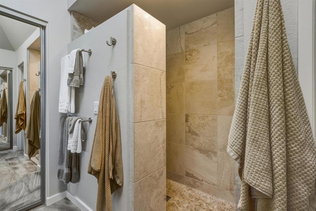 MLS #219139540DA image #27