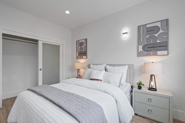 3807 Madrone Avenue, Oakland CA: https://media.crmls.org/mediaz/ea36e092-bc83-4ad6-88dc-5776ee99fa10.jpg
