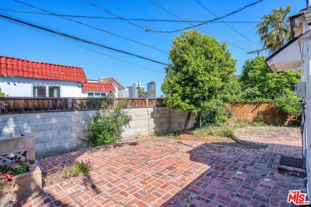 1358 Woodruff Avenue, Los Angeles CA: https://media.crmls.org/mediaz/ea376ec2-b380-4f50-b5e0-743bcbf92de7.jpg
