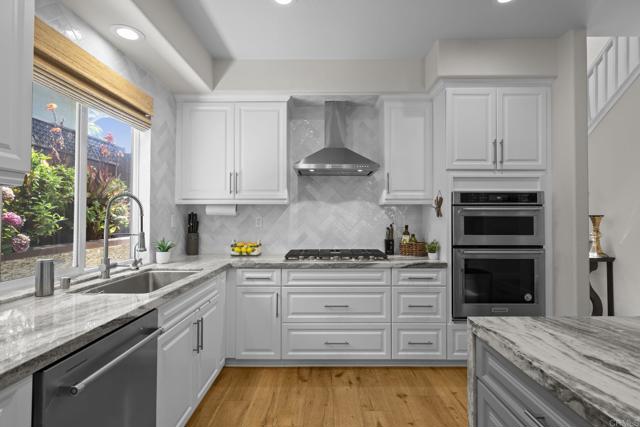 3461 Rich Field Drive, Carlsbad CA: https://media.crmls.org/mediaz/ea37d9b2-c79e-4279-afb3-fa0eb06520de.jpg