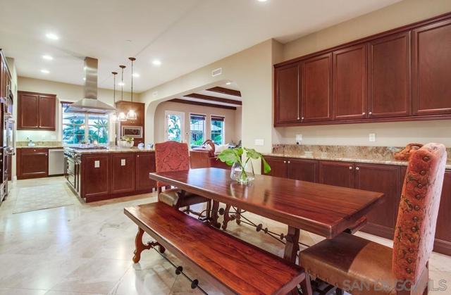 Image 18 of 73 For 14844 Whispering Ridge Rd
