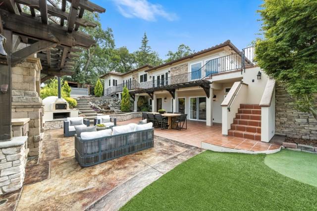 18702 Bear Creek Road, Los Gatos CA: https://media.crmls.org/mediaz/ea380e9c-de51-4f1e-b293-80b0133996c8.jpg
