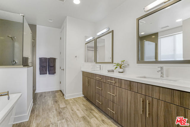 1878 Lucretia Avenue, Los Angeles CA: https://media.crmls.org/mediaz/ea387235-7b26-4405-a4d0-a3e61c4179f9.jpg