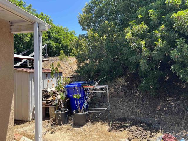 3647 Lemona Ave, San Diego CA: https://media.crmls.org/mediaz/ea3a6fa8-6e11-40c4-855c-a472b35522ac.jpg
