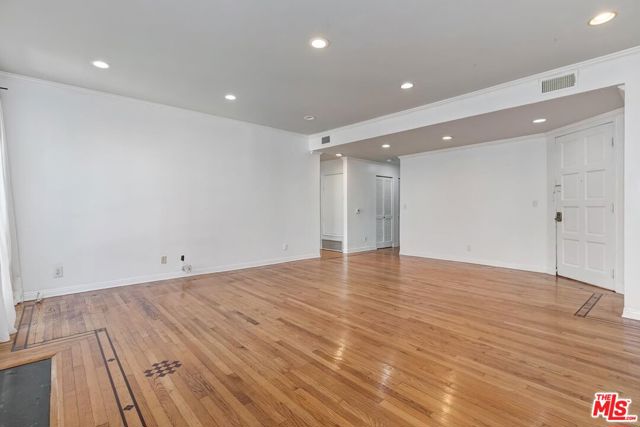 Drew Fenton | 1169 Wellesley Avenue Los Angeles CA | MLS: 7458312 Drew Fenton | 1169 Wellesley Avenue Los Angeles CA | MLS: 7458312