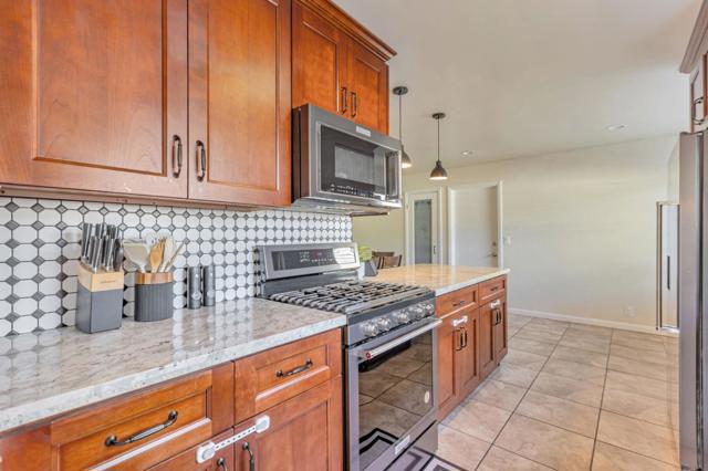 342 Swaps Drive, San Jose CA: https://media.crmls.org/mediaz/ea3e53d0-9897-4888-ab1b-7909e8784620.jpg