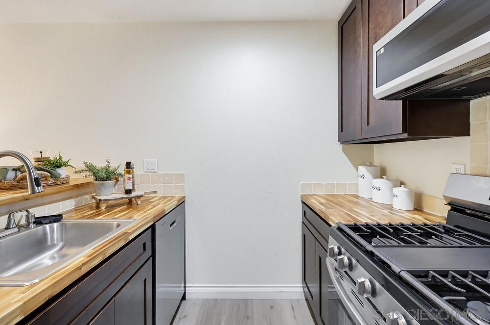 1605 Hotel Circle - photo 8