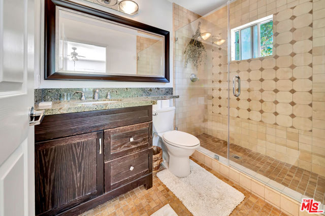 14916 Hesby Street, Sherman Oaks CA: https://media.crmls.org/mediaz/ea3fdc89-3af6-46c6-a683-c2beef6f48fb.jpg