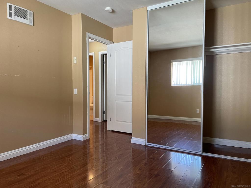 6333 College Grove Way - photo 6