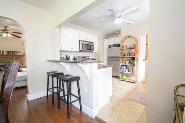 4445 50th St, San Diego CA: https://media.crmls.org/mediaz/ea4323ac-44ec-4756-b7c5-d6ec90260e78.jpg