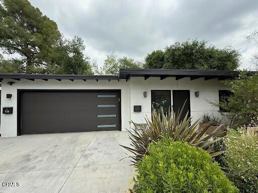 Detail Gallery Image 1 of 1 For 936 Jane Pl, Pasadena,  CA 91105 - 4 Beds | 3/1 Baths