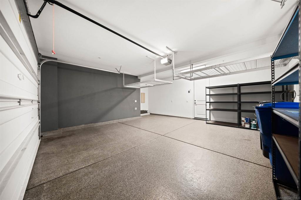 MLS #250027413SD img 17