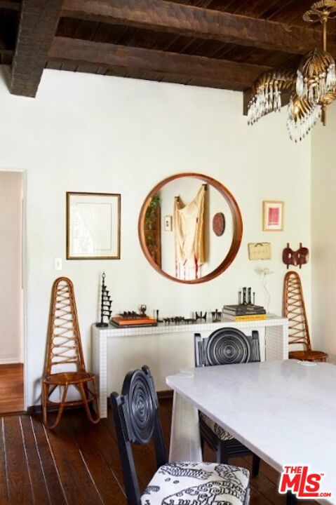 6686 Emmet Terrace, Los Angeles CA: https://media.crmls.org/mediaz/ea44e1e8-d826-49a0-aaef-adcaf497ab23.jpg