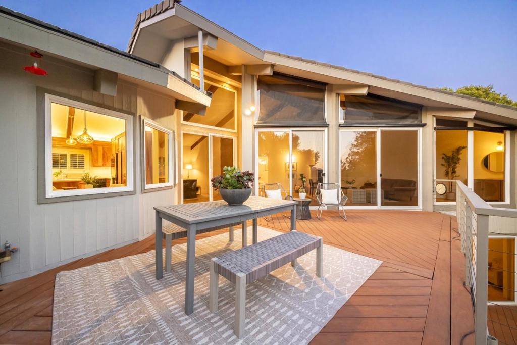 77 Pasatiempo Drive
