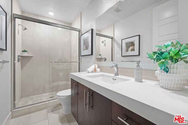 Image 26 of 41 For 12698 Sandhill Lane 1