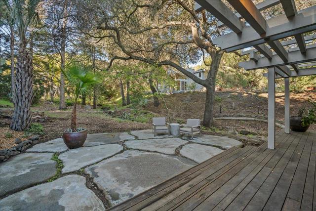 28140 Story Hill Lane, Los Altos Hills CA: https://media.crmls.org/mediaz/ea460bd8-898c-4dc0-b2eb-10dcdea5bd0a.jpg