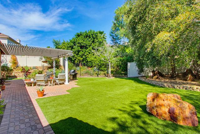 Detail Gallery Image 51 of 60 For 2194 Stone Castle, Fallbrook,  CA 92028 - 4 Beds | 2/1 Baths