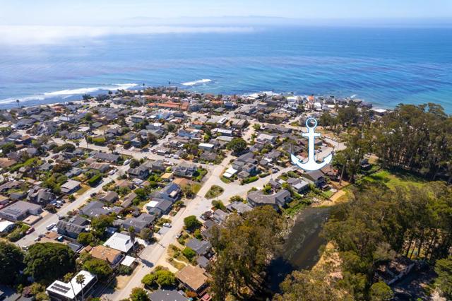 143 Moran Way, Santa Cruz CA: https://media.crmls.org/mediaz/ea49c71a-30f2-49e5-8a52-fdf5800a3f79.jpg