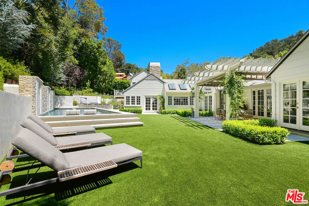 2791 HUTTON Drive